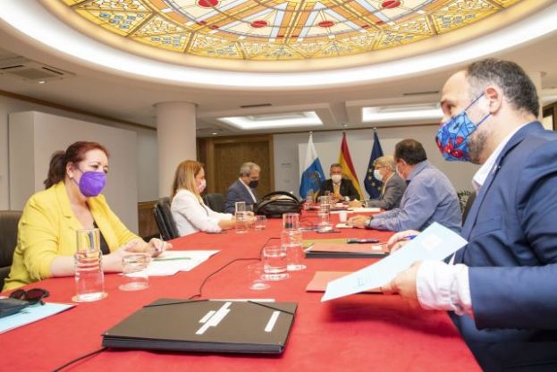 Aprobada una modificaci&oacute;n de cr&eacute;dito para invertir 18 millones de euros en infraestructuras educativas y deportiva