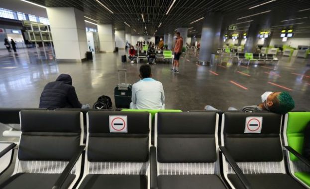 Canarias comienza el traslado de menores extranjeros no acompa&ntilde;ados a la Pen&iacute;nsula