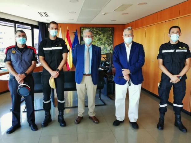 Julio P&eacute;rez agradece la labor de Sergio A. Viana en su despedida como comandante jefe de la UME en Canarias