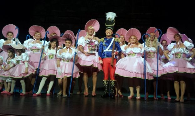 G&aacute;ldar: &ldquo;Las Cho Rivero&rdquo; pregonaron su pasi&oacute;n por el Carnaval