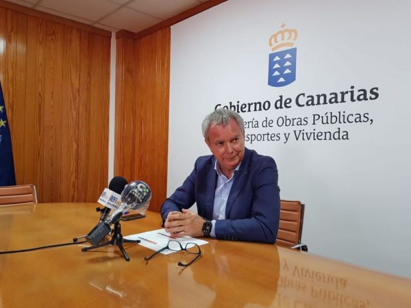 Franquis: La conectividad a&eacute;rea est&aacute; plenamente garantizada en Canarias