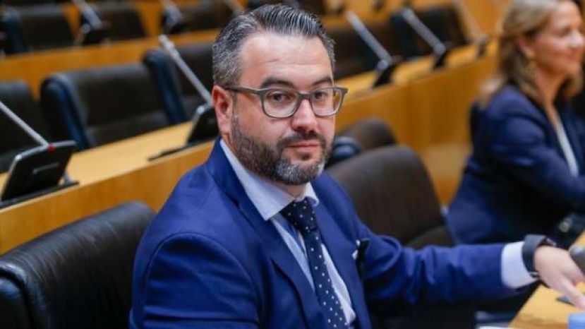 El PP denuncia que el Gobierno no ha incluido al f&uacute;tbol femenino en la quiniela