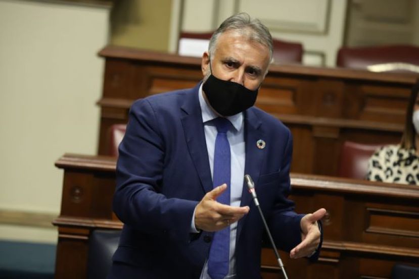 Torres anuncia que el Gobierno central ampliar&aacute; la vigencia de la ZEC y la RIC