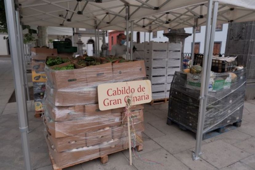Teror celebra en la intimidad la m&aacute;s at&iacute;pica de las Ofrendas en 68 a&ntilde;os de historia