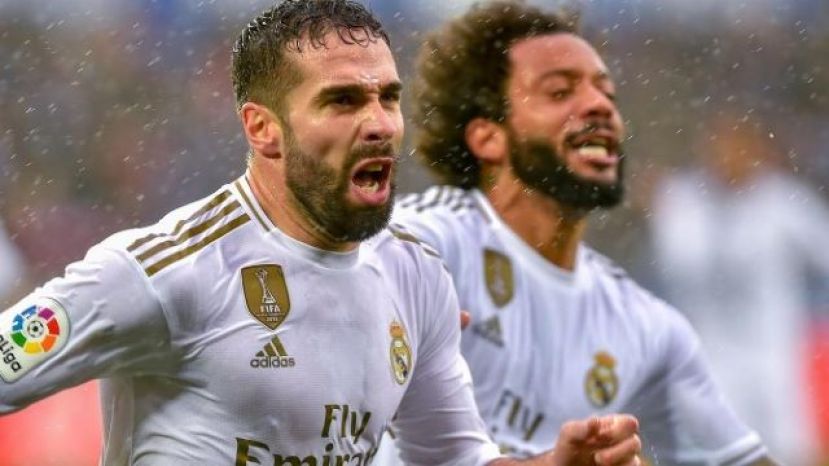 Carvajal renueva hasta 2025 con el Real Madrid