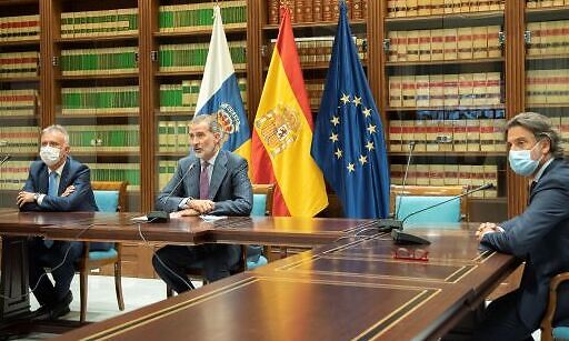 El Rey agradece la fortaleza institucional y t&eacute;cnica del PEVOLCA