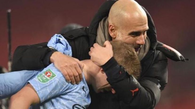 Guardiola gana con el City la Copa de la Liga, su t&iacute;tulo 30 desde el banquillo